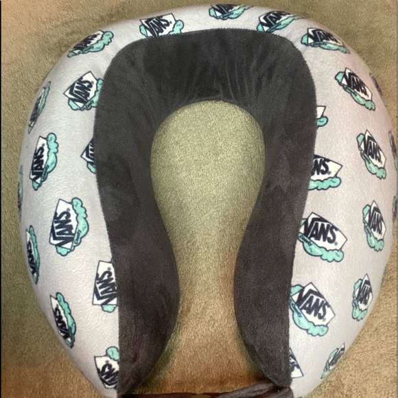 RARE Vans Neck Pillow - Picture 1 of 4